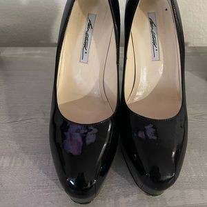 Brian Atwood Black Pantent leather heels